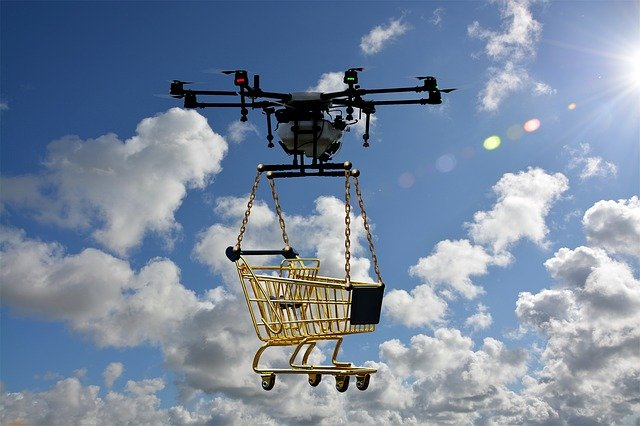 Čo je to zásielkovňa?
 
 Je to pomerne nová možnosť doručovanie zásielok k Vám. Svoju objednávku z e-shopu si bežne môžete vyzdvihnú...