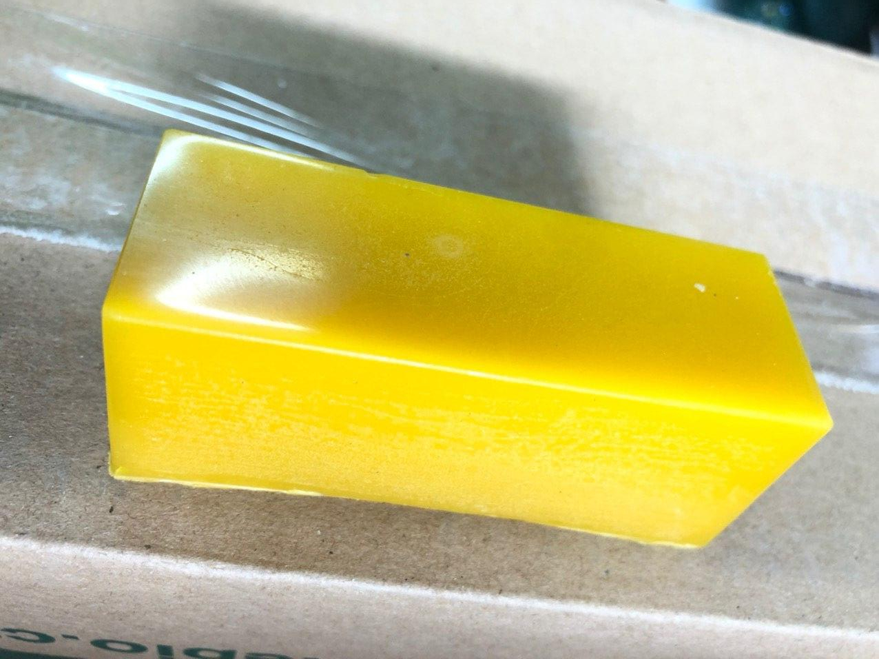 Včelí vosk pravý 50g Včelí vosk je dôležitým produktom včiel robotníc, ktorý slúži hlavne na výstavbu včelích diel, ale aj ako nenahraditeľná významná...