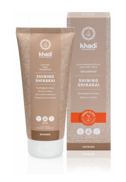 Khadi šampón SHIKAKAI lesk Žiarivosť a hebkosť, intenzívna hydratácia, ochrana v prípade rozštiepených končekov.Prozářenost pre vlasy: brilantnosť, intenzívna...