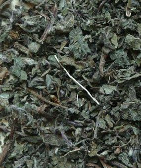 Tulasi 20g Latinský názov: Ocimum sanctum Hmotnosť: 20 g Účinok: Očistný / Obeta / Meditačné / Mágia / Vôňa: zemitá, drsnejšia, drevitejšia ...